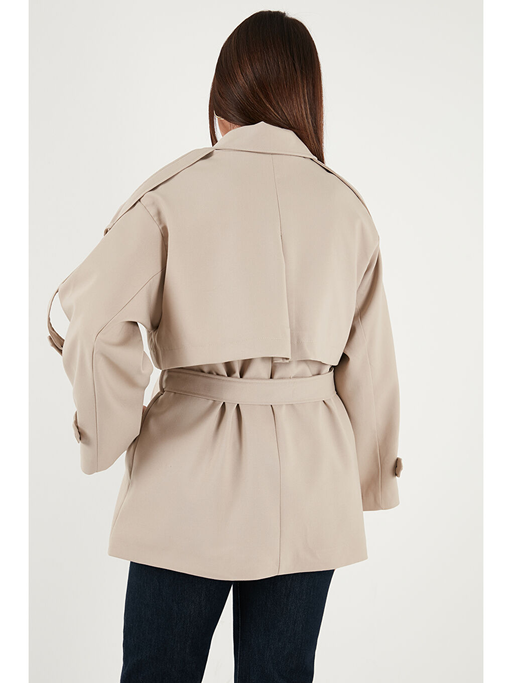 Bej Relaxed Fit Kruvaze Yaka Düğmeli Astarlı Trençkot 6839580-3