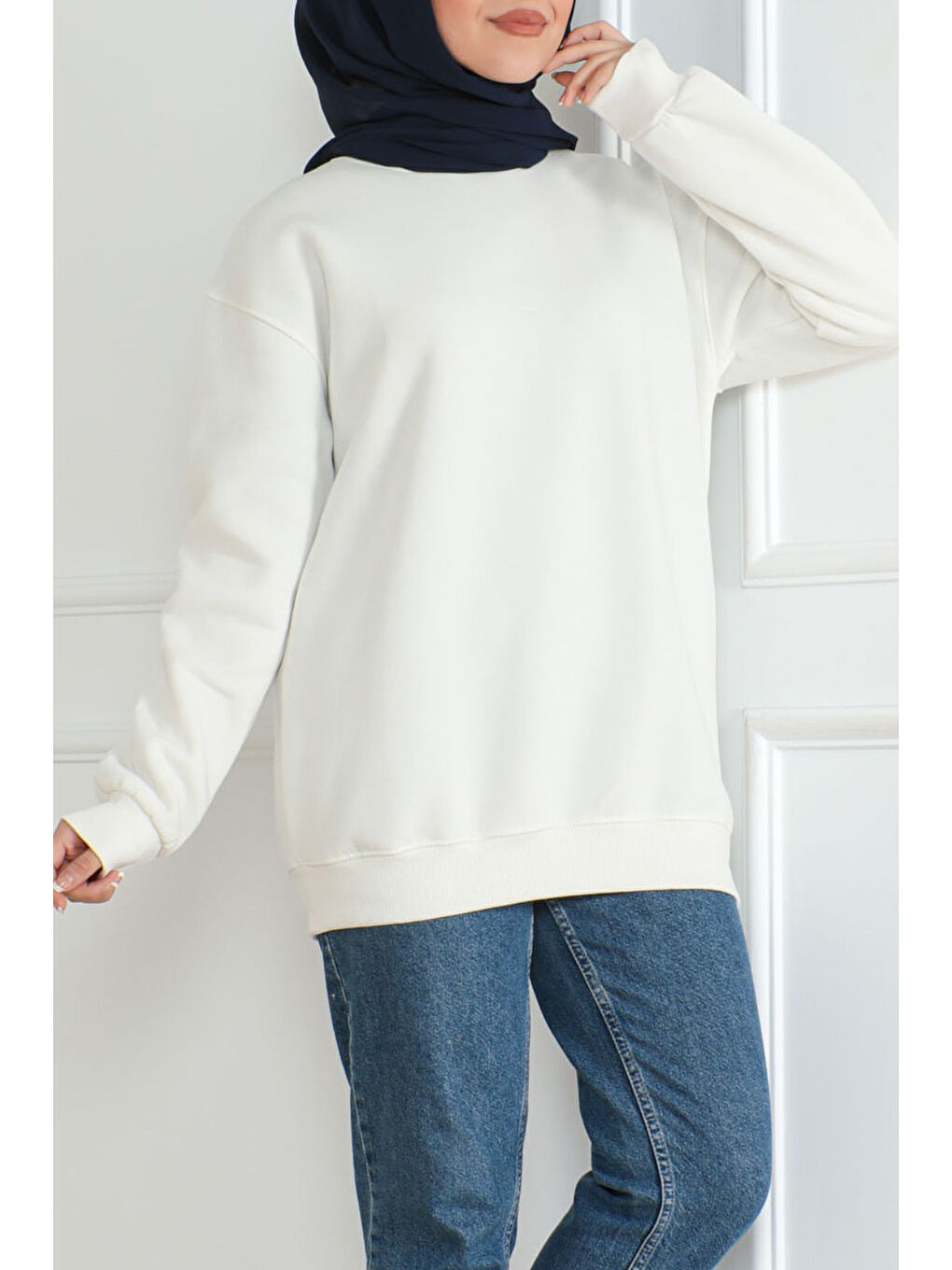 Kadın Bisiklet Yaka Salak Sweatshirt Ekru - 26617