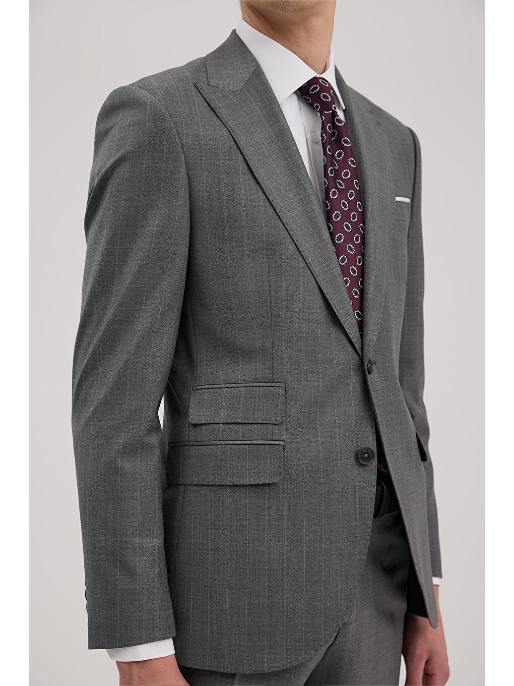 Gri Yünlü Slim Fit Sivri Yaka Takım Elbise-2