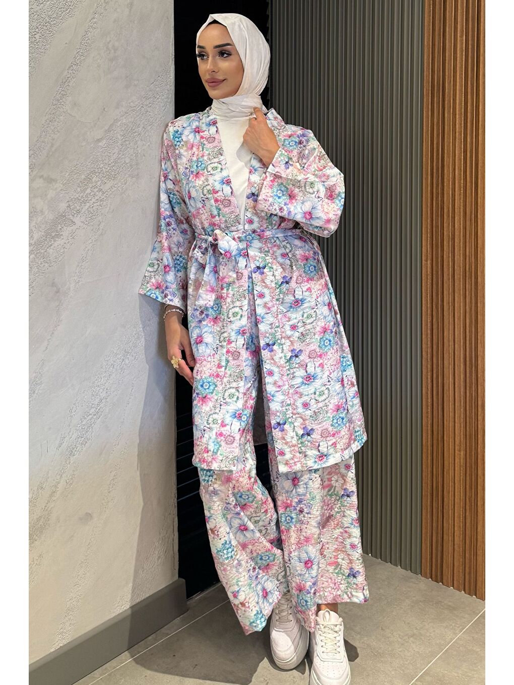 Mavi Çiçek Desenli Kimono Pantolon Tesettür İkili Takım-1