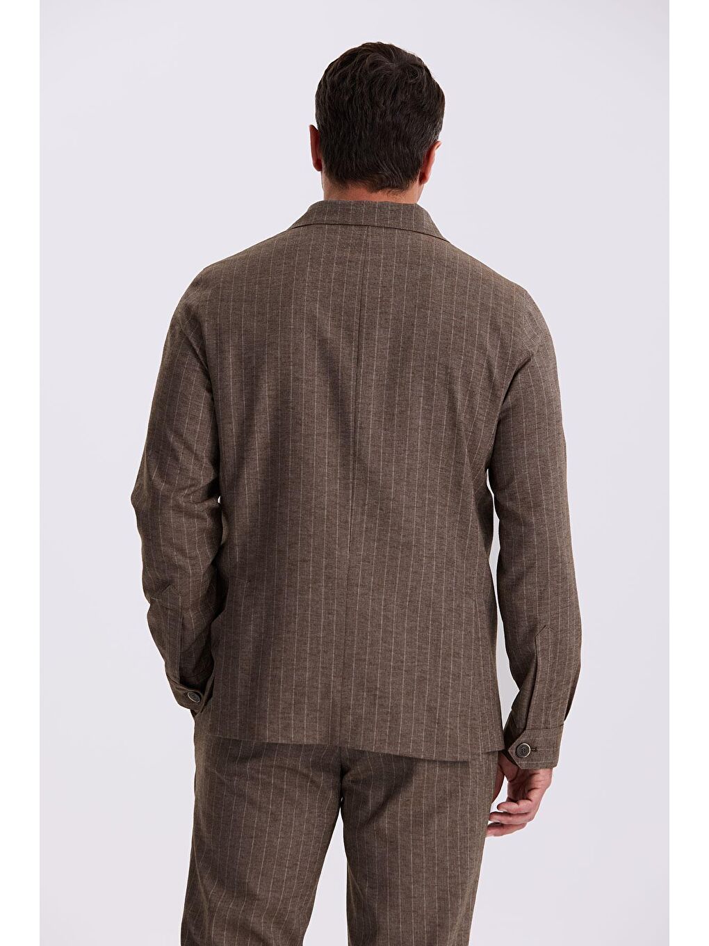 Kahverengi Kahve Slim Fit Apaş Yaka Keten Karışımlı Çift Yırtmaçlı Çizgili Takım Elbise-3