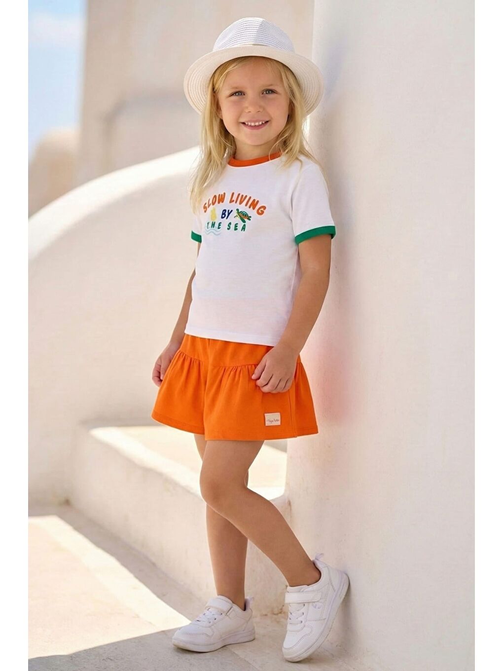 Kız Çocuk Fırfırlı Örme Şort - Turuncu