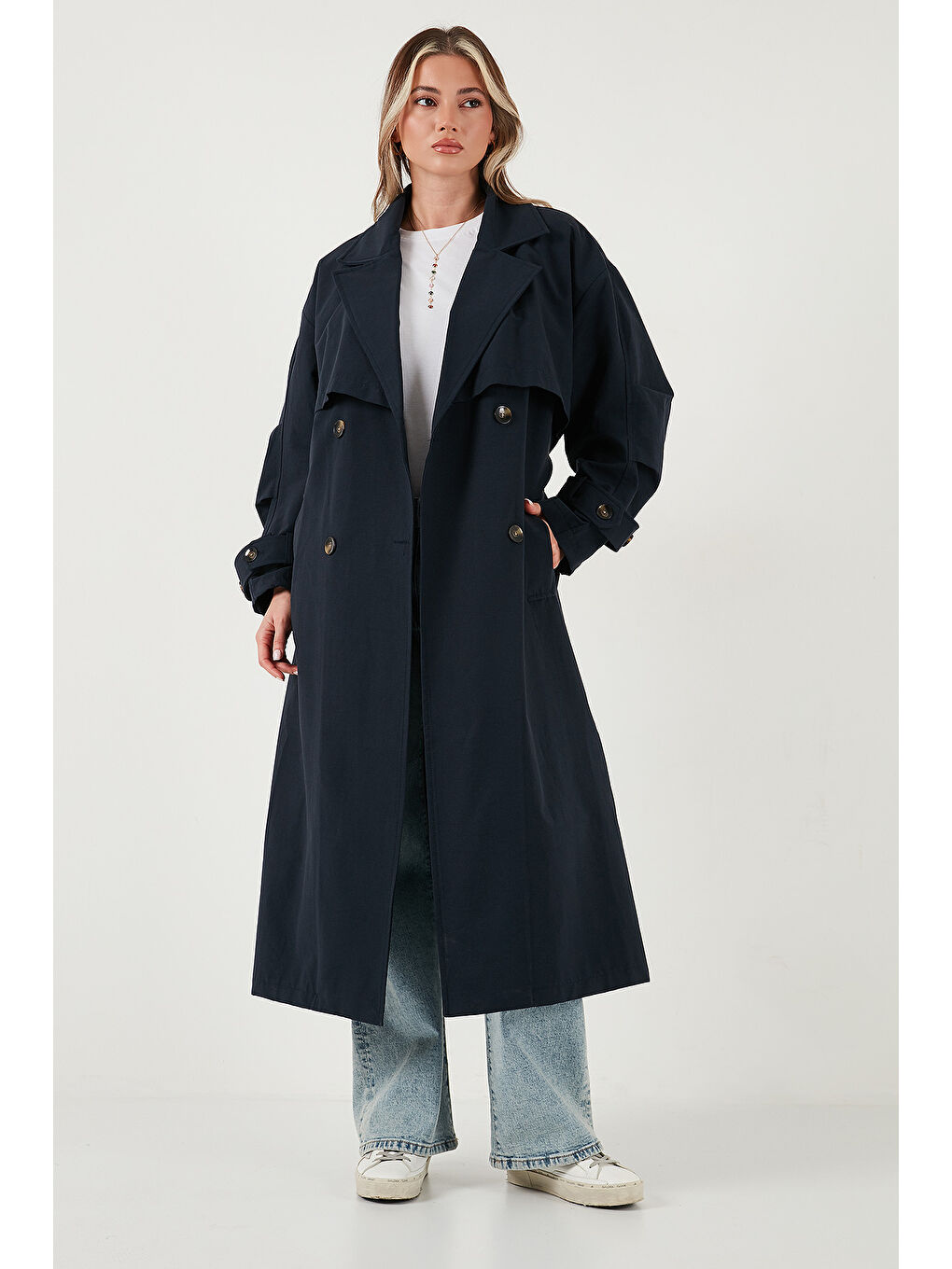 Lacivert Pamuklu Oversize Kruvaze Yaka Düğmeli Uzun Trençkot 6839605-3