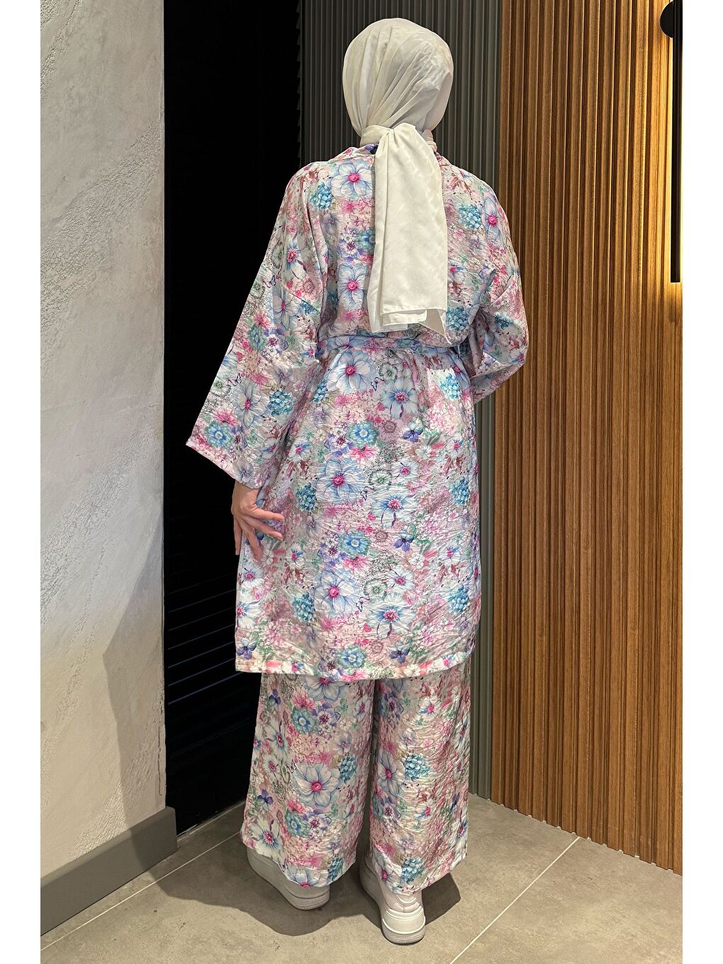 Mavi Çiçek Desenli Kimono Pantolon Tesettür İkili Takım-7