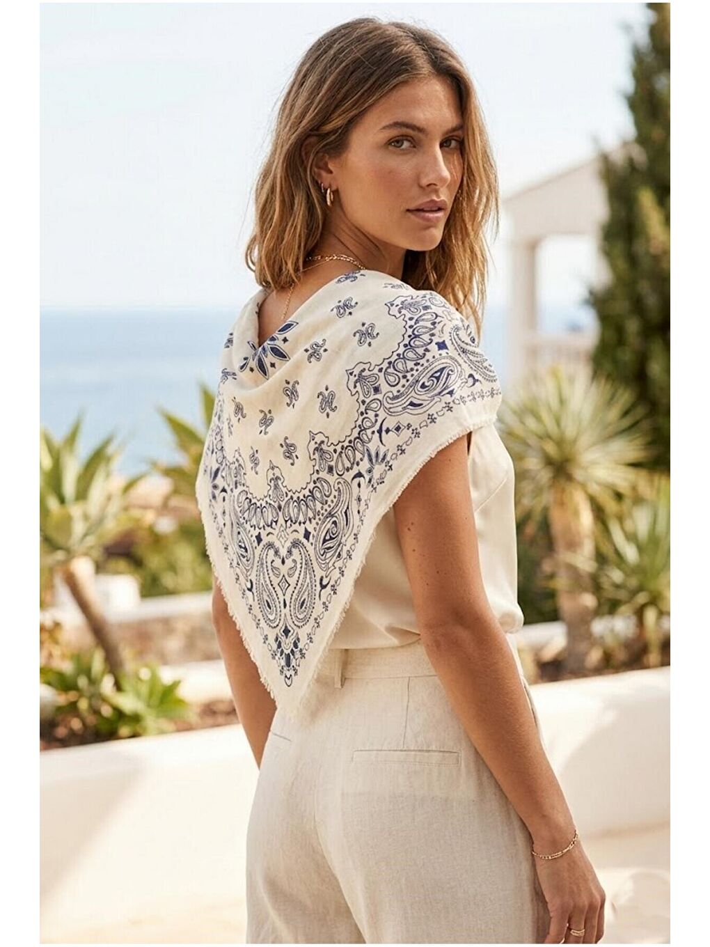 Kadın Lacivert Etnik Desenli Bohem Üçgen Şal Bandana 110x110 cm SAL1400 LACIVERT-6