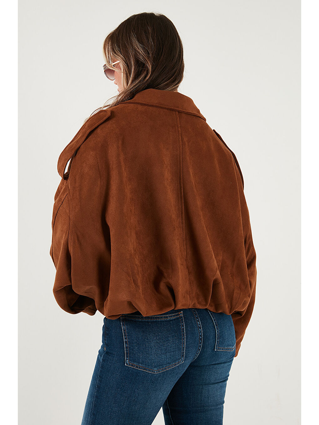 Kahverengi Oversize Klasik Yaka Fermuarlı Süet Dokulu Bomber Ceket 6839635-6