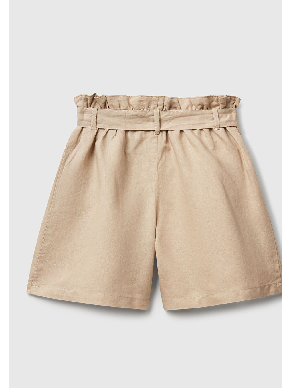 Kız Çocuk Bej Keten Karışımlı Beli Kuşaklı Wide Fit Bermuda Şort-1