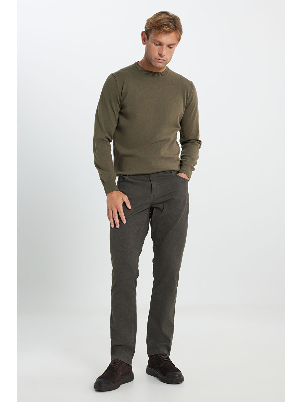 Erkek Kahverengi Pamuklu Slim Fit Dar Kesim 5 Cep Armürlü Esnek Casual Pantolon-2