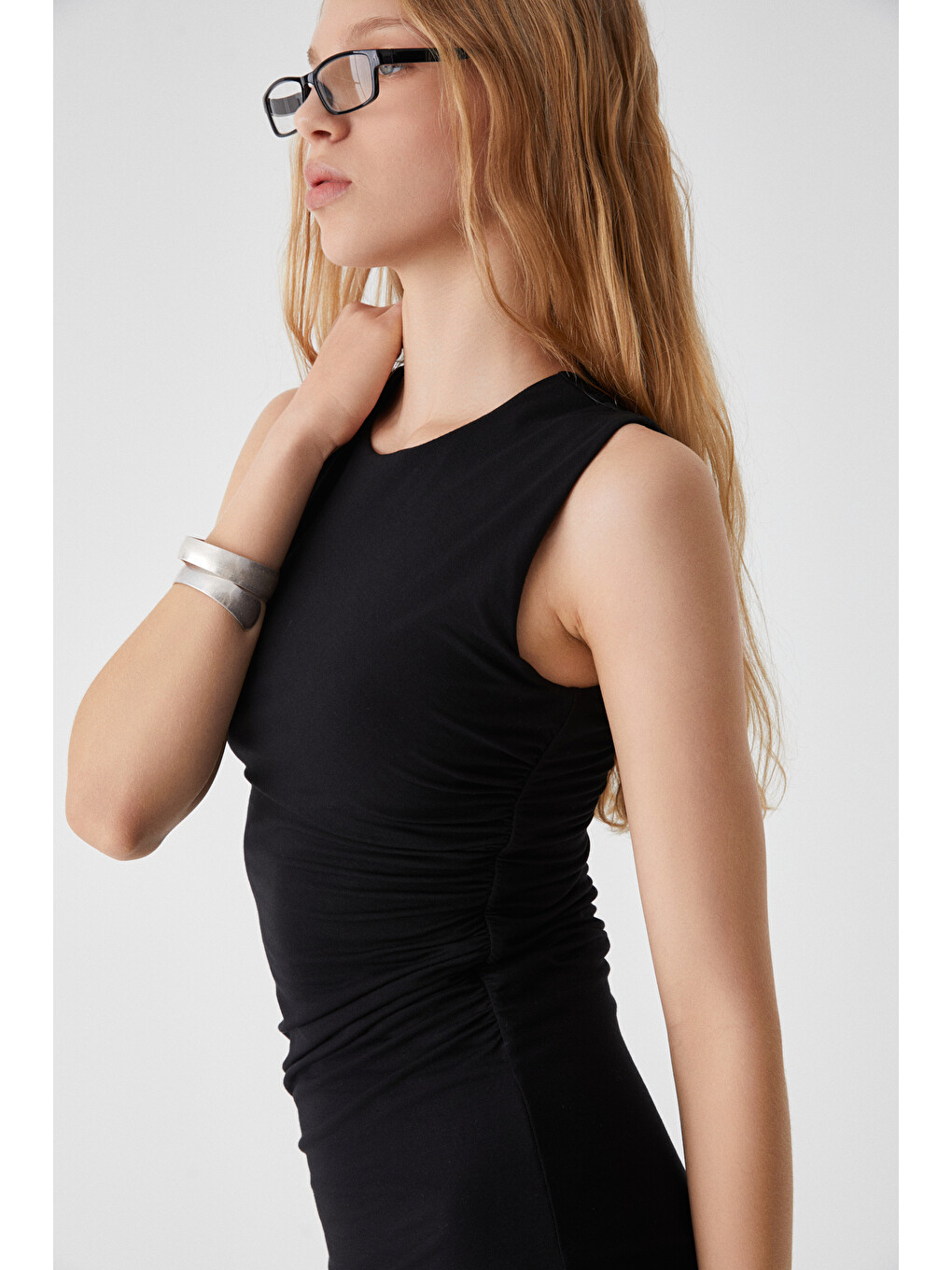 Druıd Kadın Bisiklet Yaka Slim Mini Sıfır Kol Siyah Elbise-3