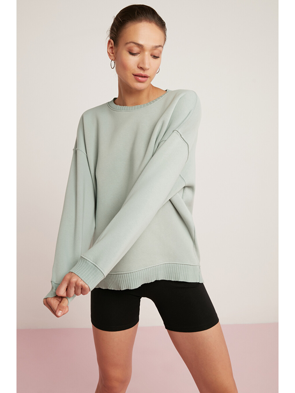 Brenda Kadın İçi Polarlı Yumuşacık Yuvarlak Yaka Kaşkorse Detaylı Oversize Fit Mint Yeşil Sweatshirt-3