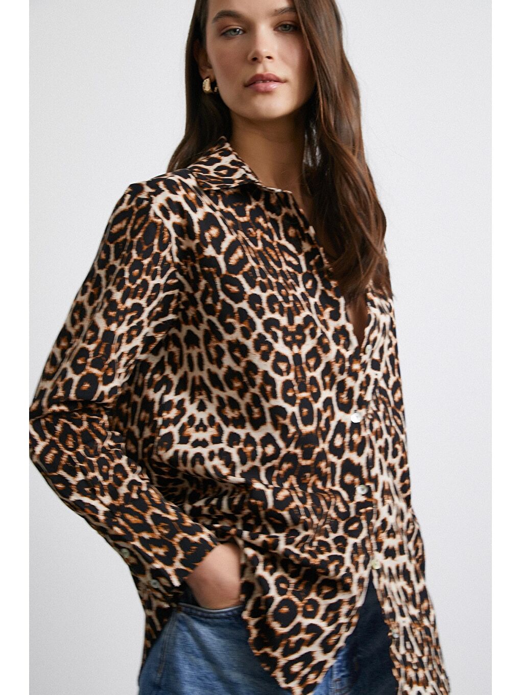 Leopar Desenli Poplin Gömlek Bej