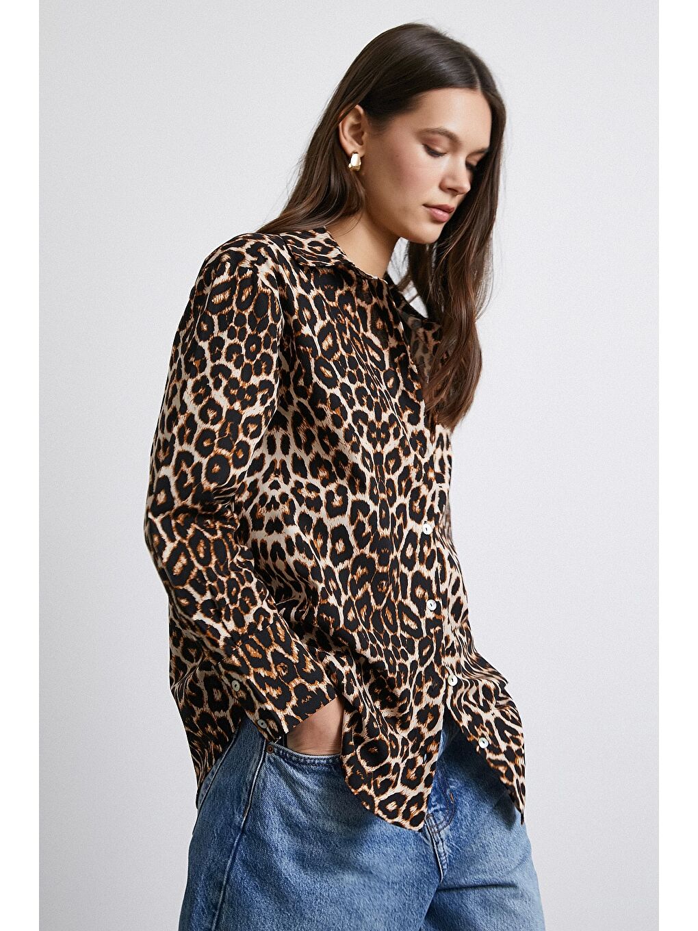 Leopar Desenli Poplin Gömlek Bej-3