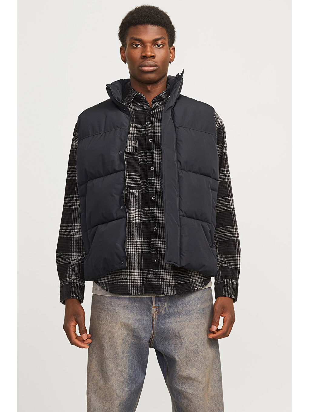 Jack & Jones Siyah Essentials Jjebradley Regular Fit Kapitone Erkek Yelek 12256981