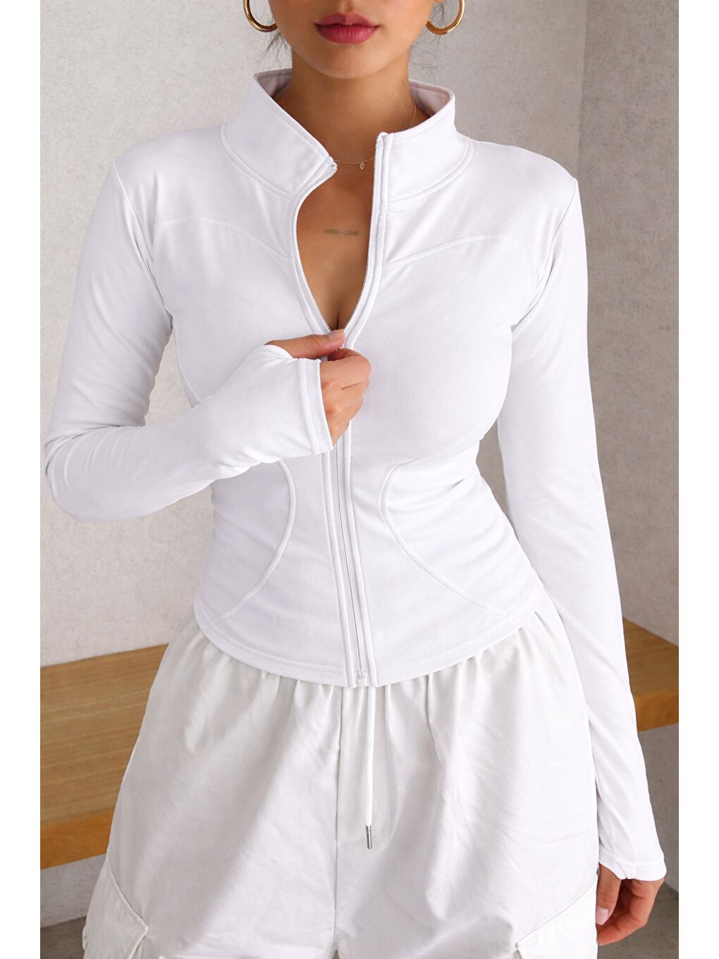 Beyaz Kadın Bej İki İplik Fermuarlı Dar Kesim Mevsimlik Hırka – Dik Yaka Fit Basic Ceket-3