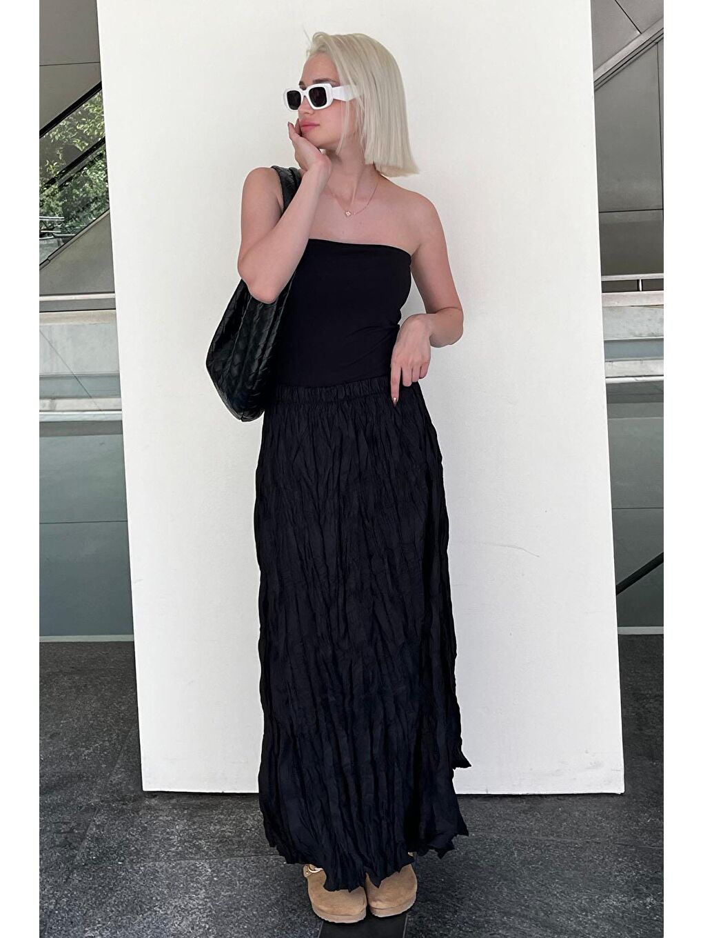 Siyah Beli Lastikli Buruşuk Mikro Uzun Kadın Etek Mg2155-2