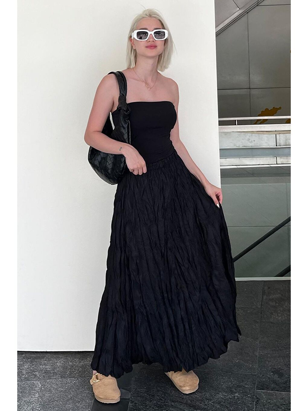 Siyah Beli Lastikli Buruşuk Mikro Uzun Kadın Etek Mg2155-4