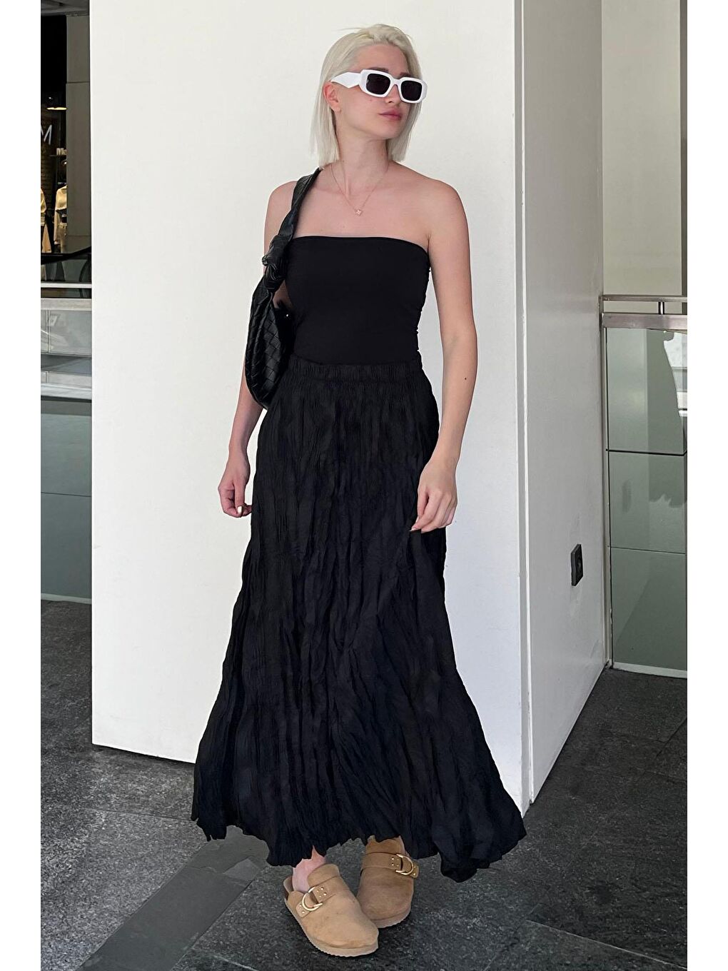 Siyah Beli Lastikli Buruşuk Mikro Uzun Kadın Etek Mg2155-5