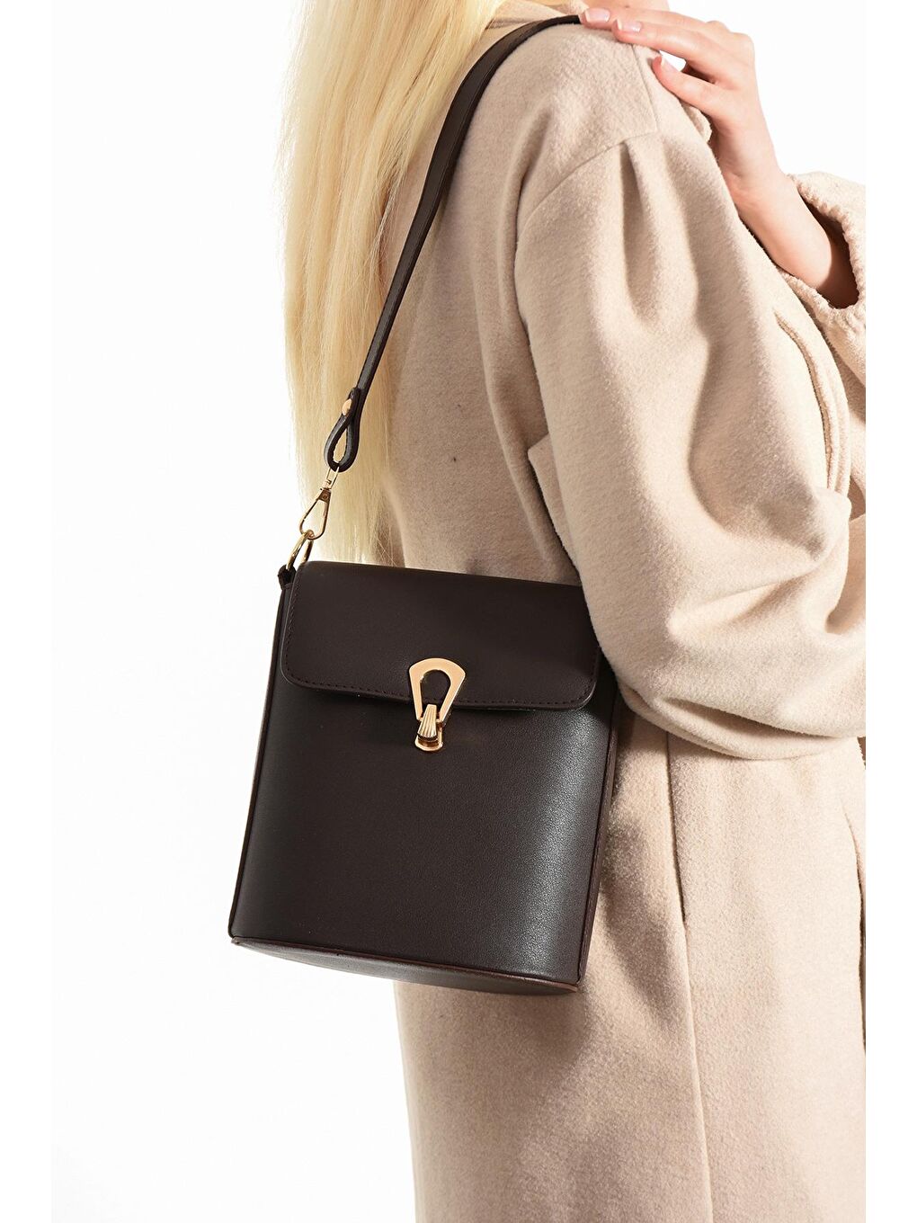 Kahverengi Suni Deri Kadın Çapraz Çanta Pretty Acı Kahve