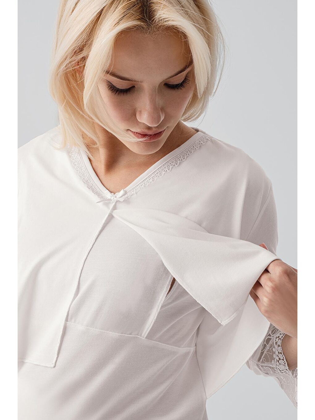 Ekru Uzun Kollu Dantelli Emzirme Bölmeli Esnek Viskoz Hamile Sabahlık Gecelik Takım 19401-6