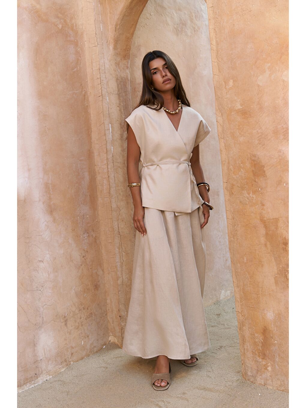 Bej Fiametta Salaş Taş Keten Yelek Etek Takım