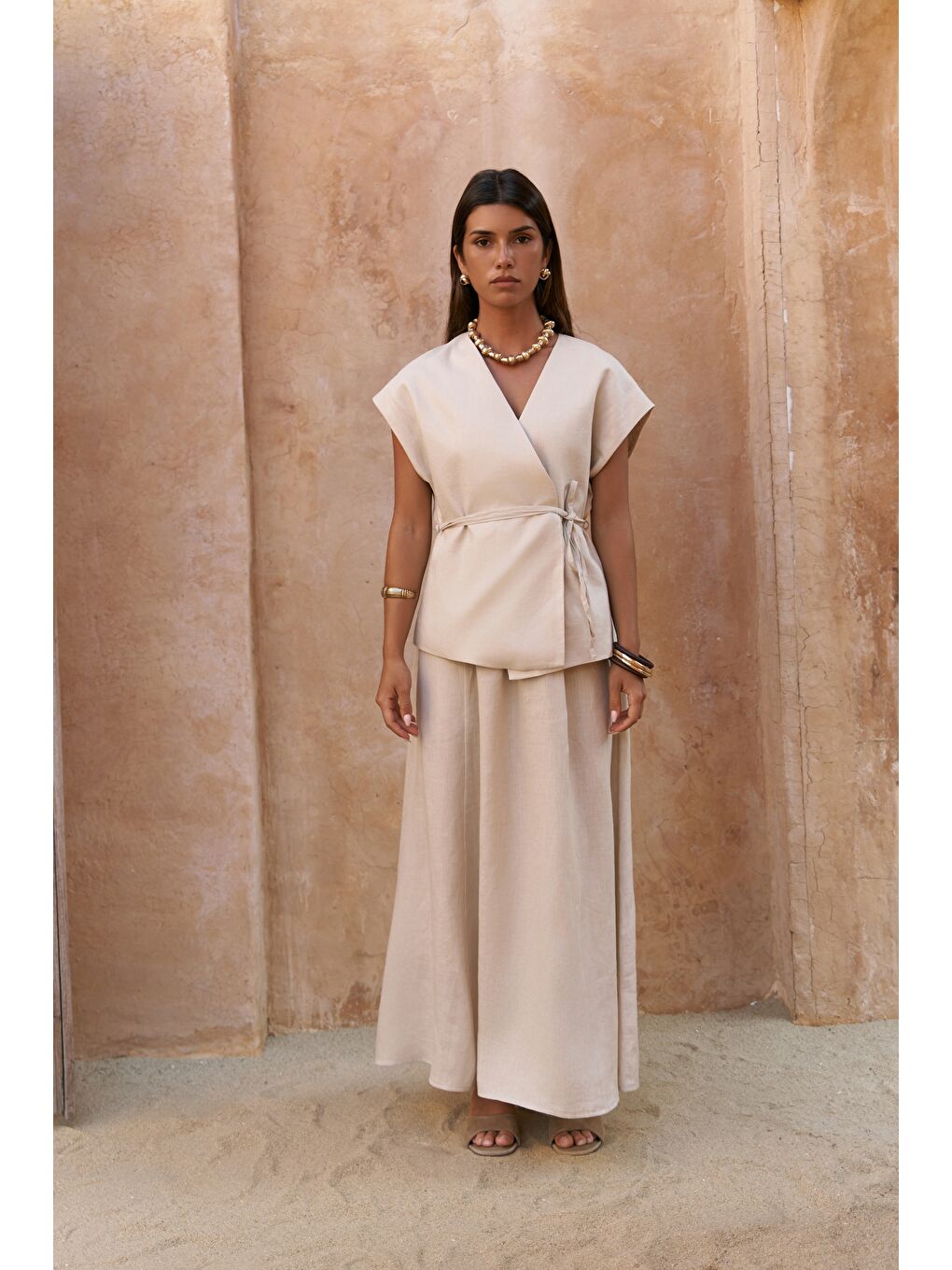 Bej Fiametta Salaş Taş Keten Yelek Etek Takım-1