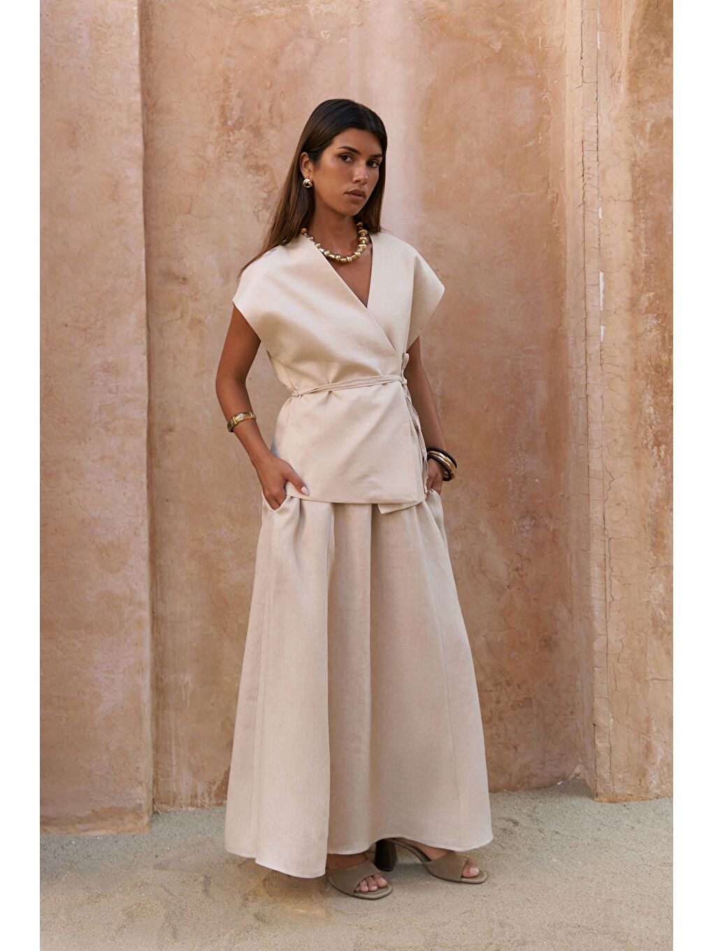 Bej Fiametta Salaş Taş Keten Yelek Etek Takım-2