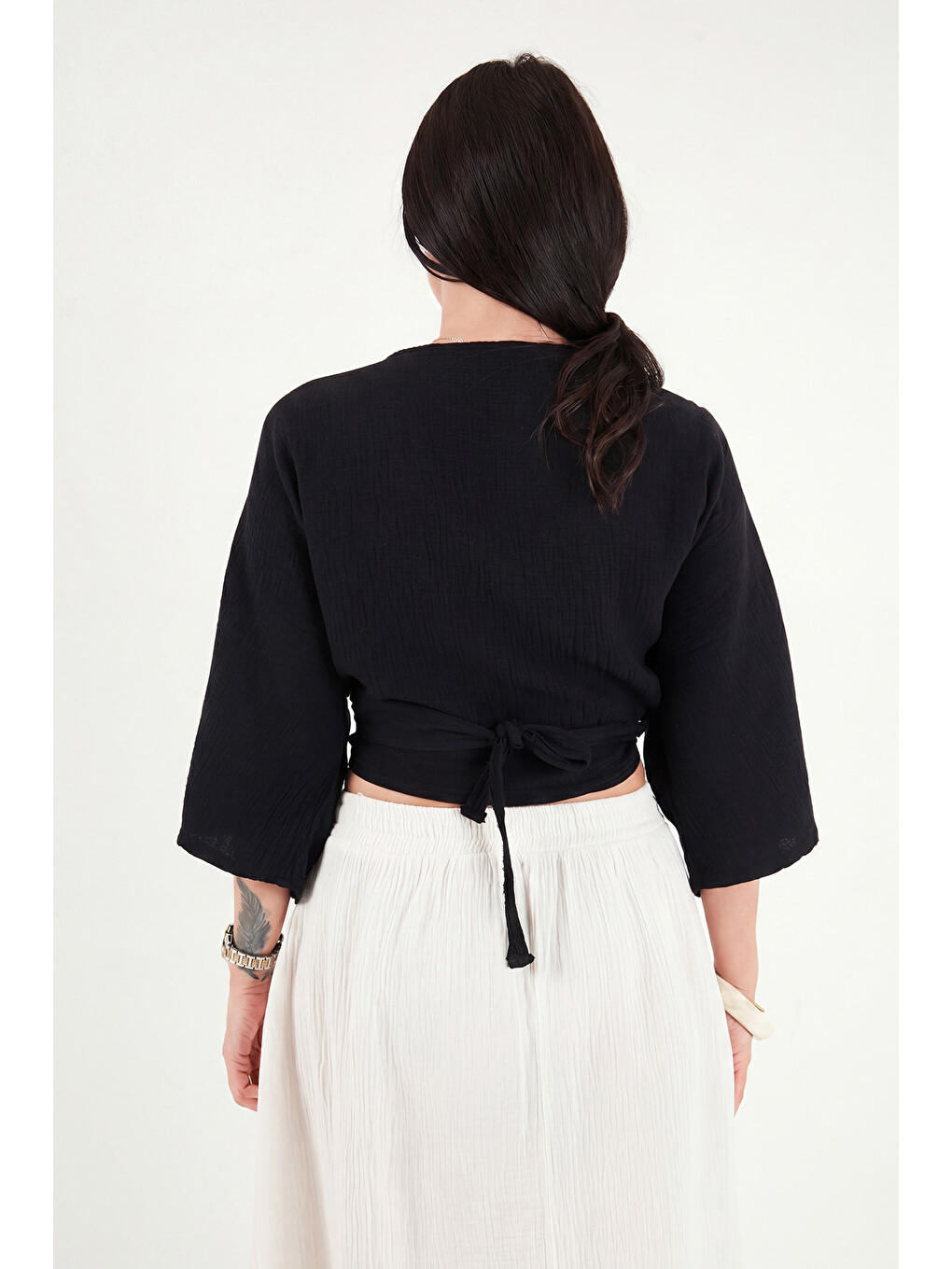 Siyah Regular Fit Bağlamalı Crop Kimono 668YL2783-6