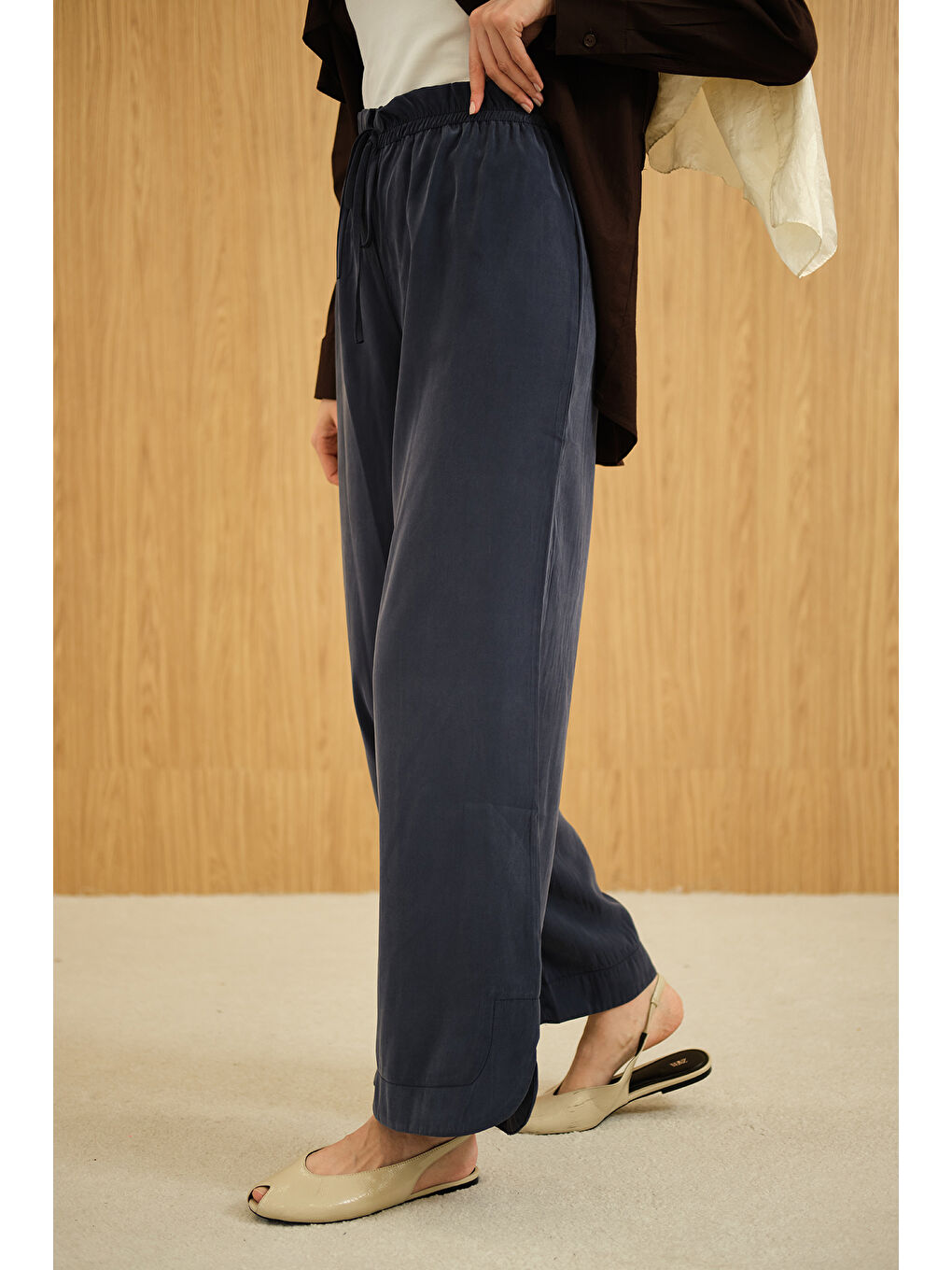 Kadın Beli Lastikli Pantolon Lacivert-2