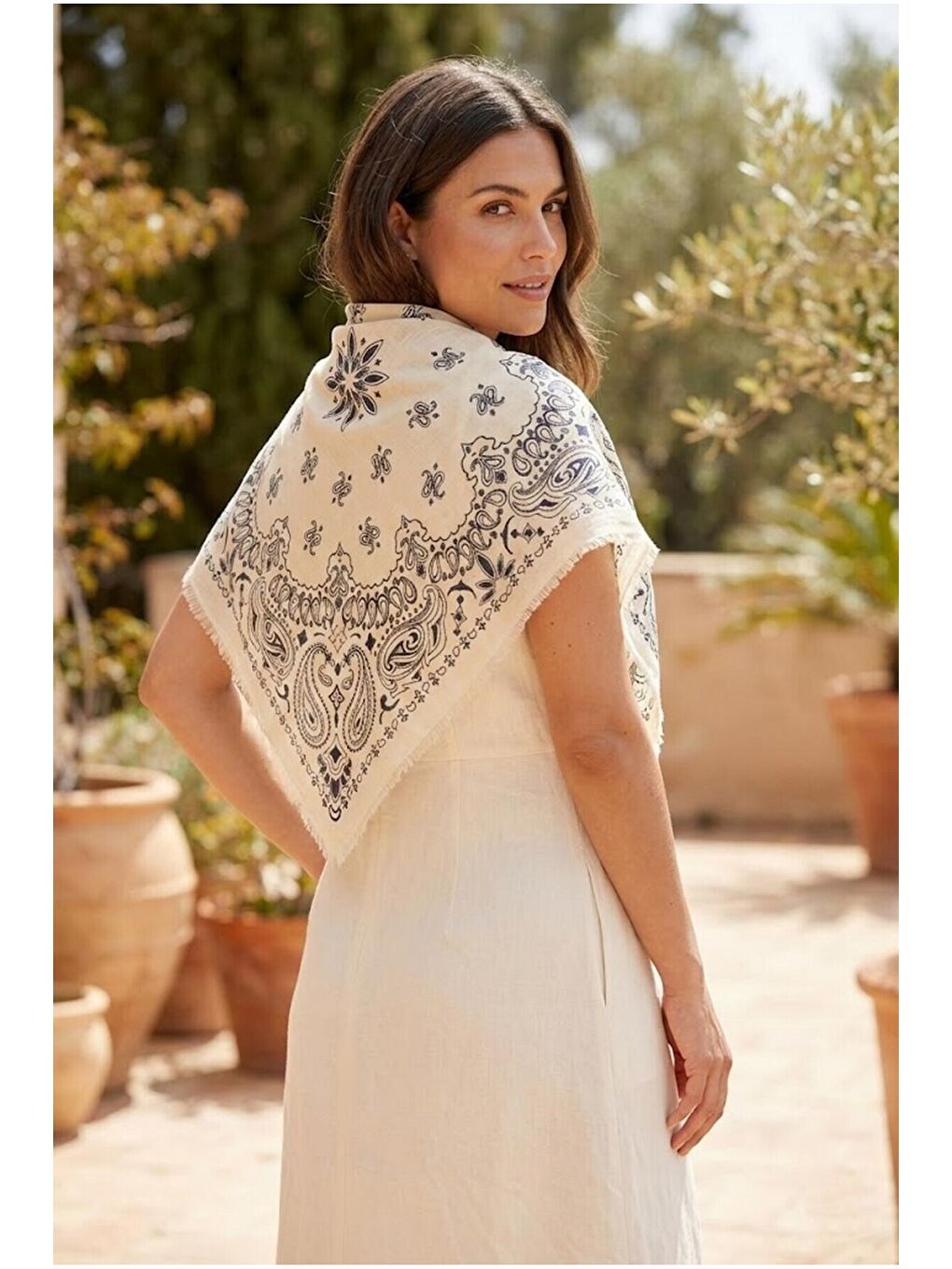 Mavi Kadın Petrol Etnik Desenli Bohem Üçgen Şal Bandana 110x110 cm SAL1400-5