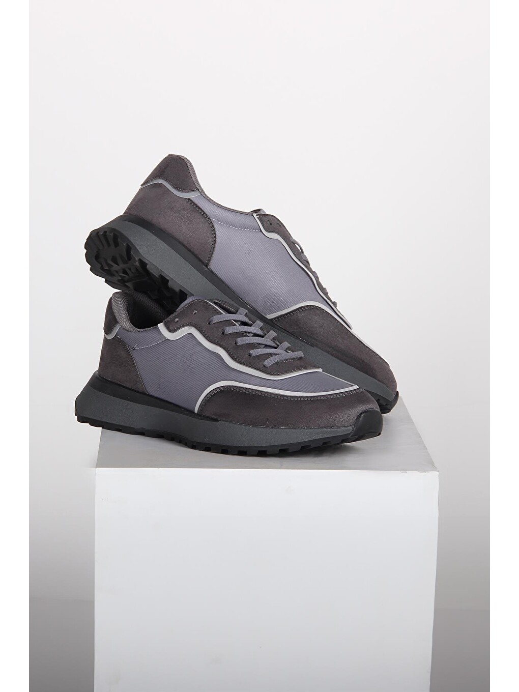 Gri Sneaker Erkek Ayakkabı Süet Detaylı Kalın Taban Günlük Model-1