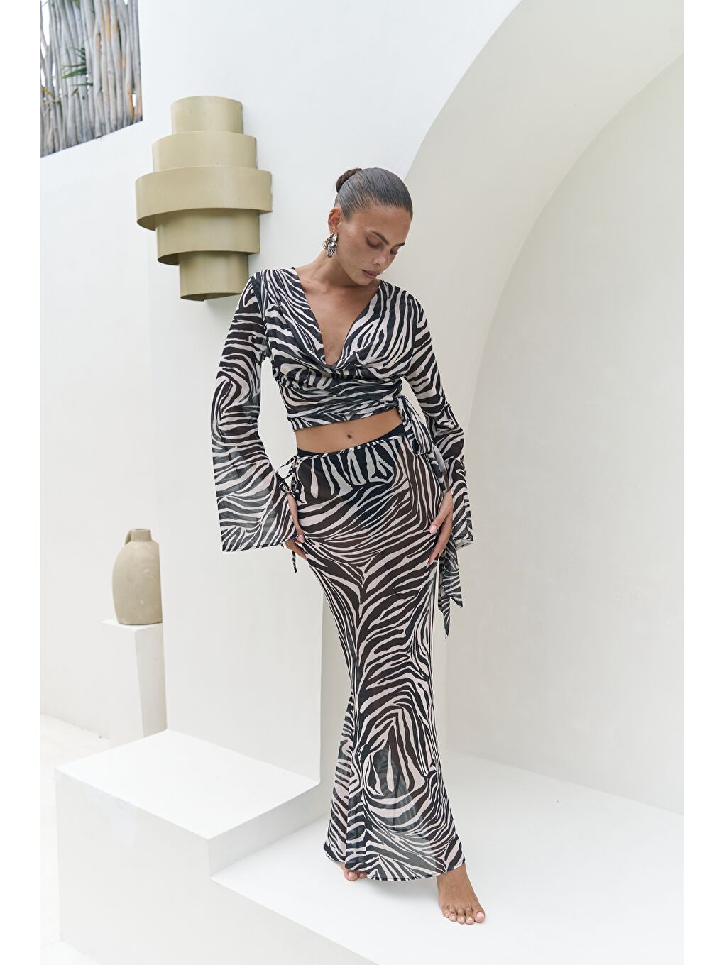 Pnaisyonist Uzun Kol Siyah Crop Etek Takım-2