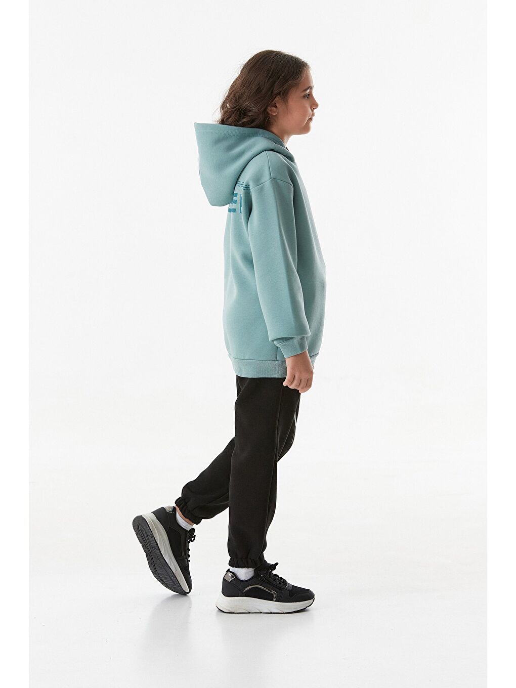 Yeşil 3 İplik Sırtı Baskılı Kapüşonlu Kı z Çocuk Sweatshirt-3