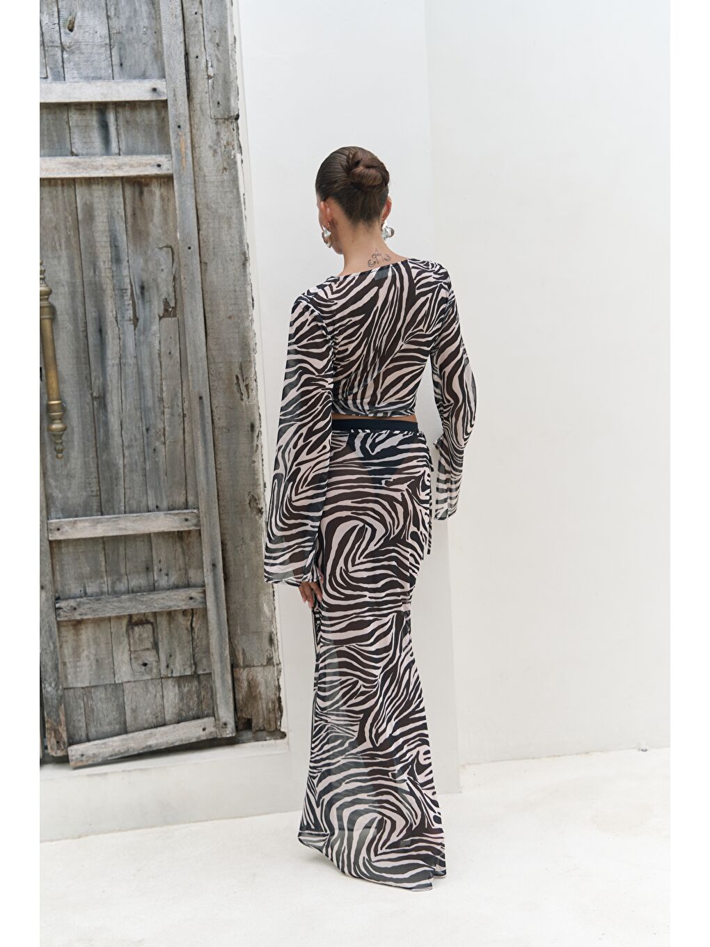 Pnaisyonist Uzun Kol Siyah Crop Etek Takım-4