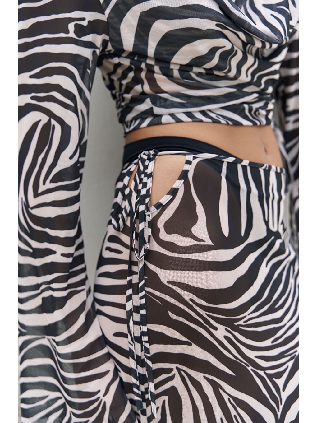 Pnaisyonist Uzun Kol Siyah Crop Etek Takım-6