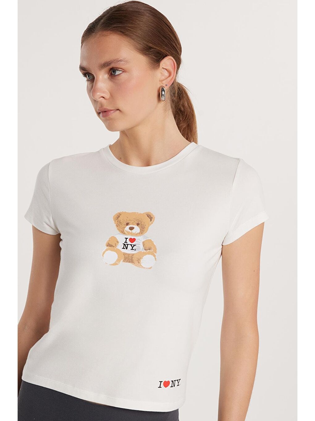 Kadın Modal Kumaş Slim Fit Dar Kesim Kısa Kollu Baskılı Ekru Tişört