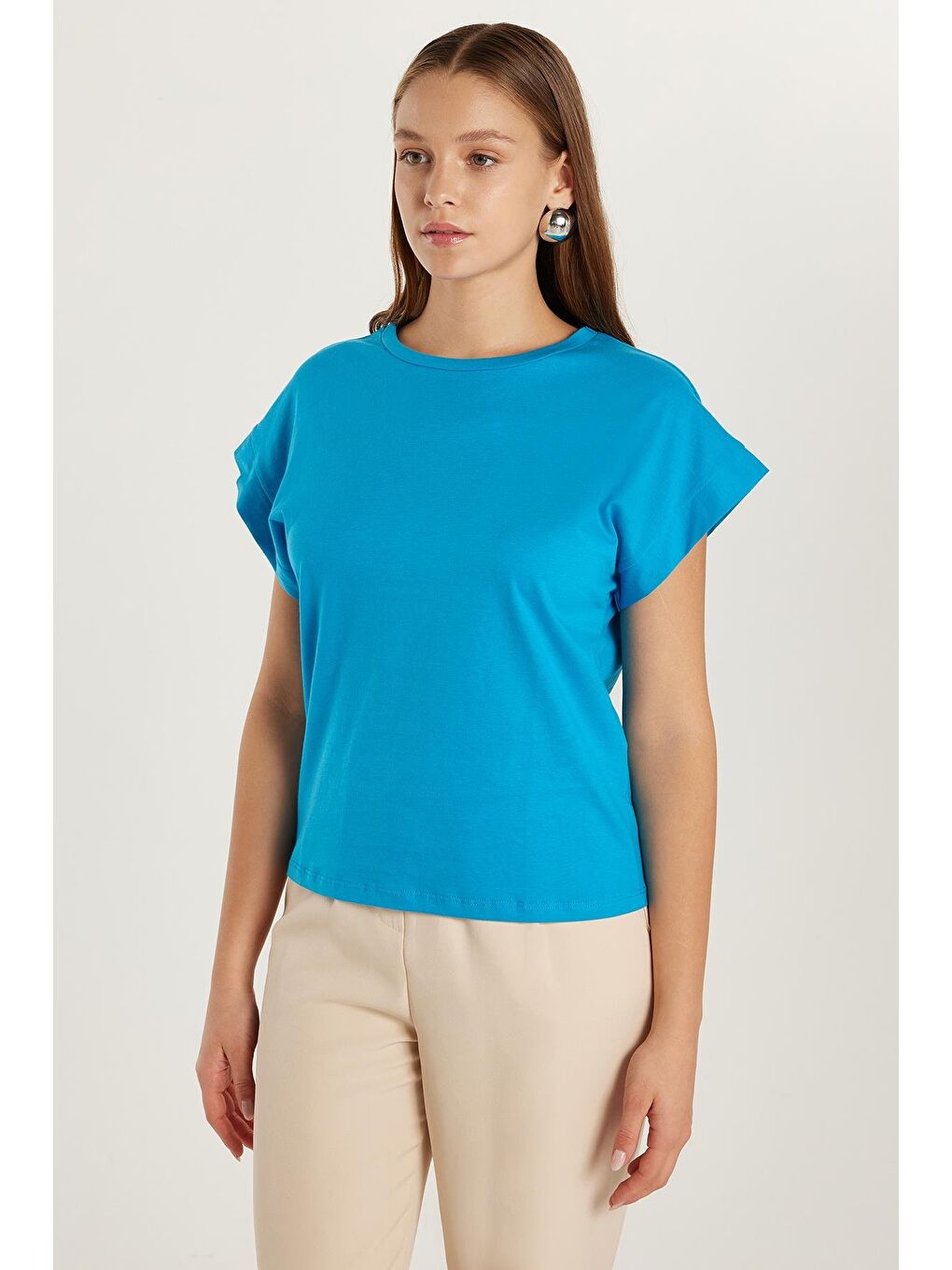 Kadın Slim Fit Dar Kesim %100 Pamuk Kısa Kollu Bisiklet Yaka Mavi Tişört-3