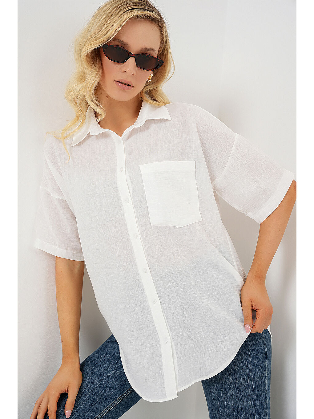 Kadın Kısa Kol Keten Görünümlü Gömlek 20336 - Beyaz-3