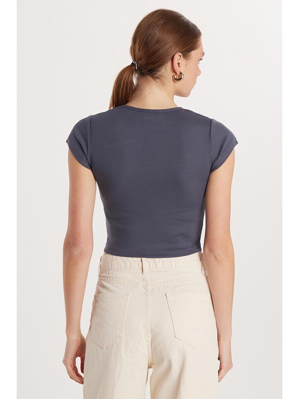 Kadın Modal Kumaş Slim Fit Dar Kesim Kısa Kollu Bisiklet Yaka Antrasit Tişört-4