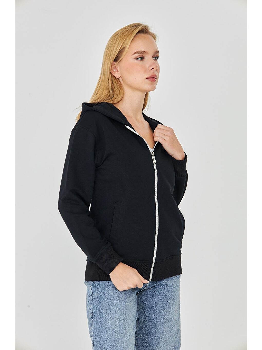 Kadın Tam Fermuarlı Kapüşonlu Pamuklu Eşofman Üstü Siyah 9508-S-4