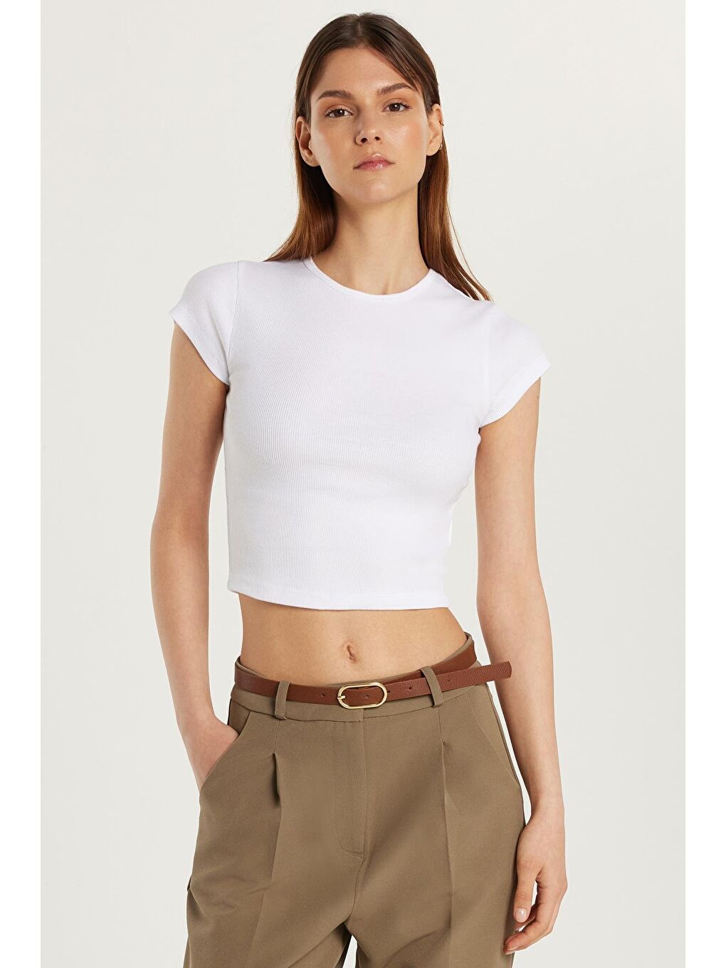 Kadın Modal Kumaş Slim Fit Dar Kesim Kısa Kollu Bisiklet Yaka Beyaz Tişört-3