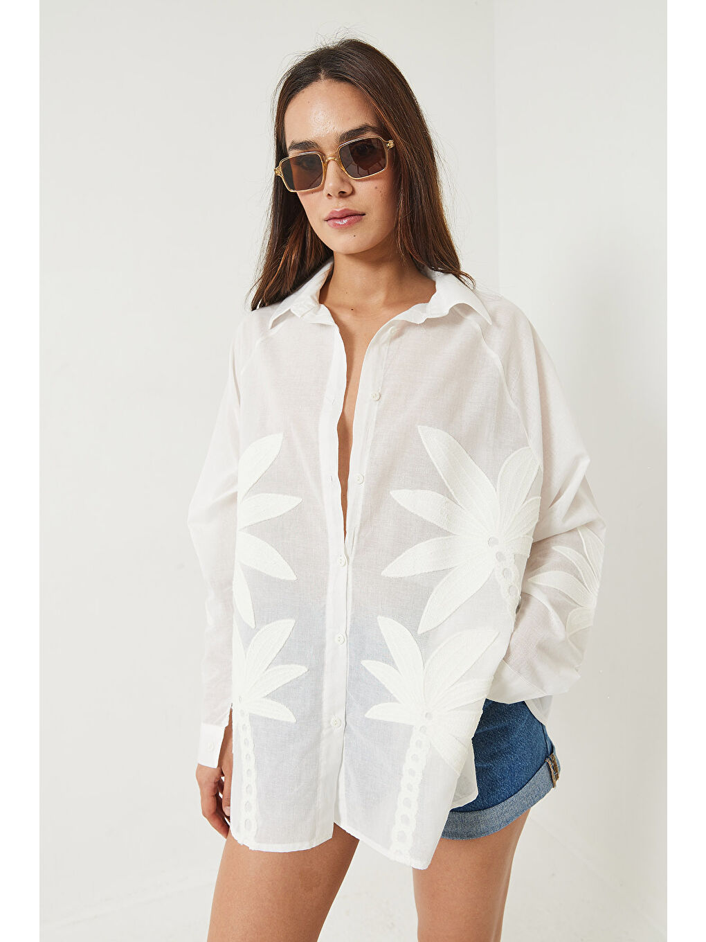 Ekru Kadın Palmiye İşlemeli Uzun Kollu Keten Gömlek-3
