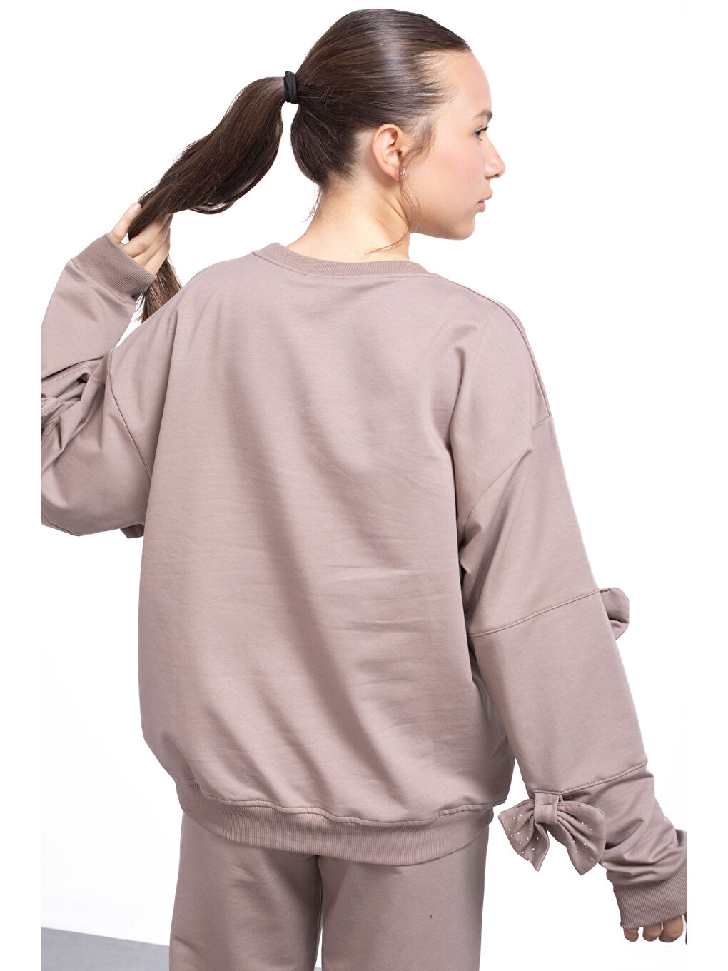 Kahverengi Kahve Yırtmaçlı Paça Fiyonk Detaylı Kız Çocuk 2li Eşofman Takımı 21211-4