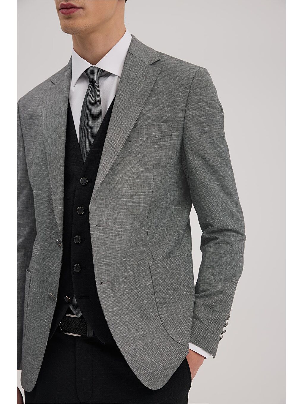 Siyah Slim Fit Mono Yaka Yelekli Kombinli Takım Elbise-2