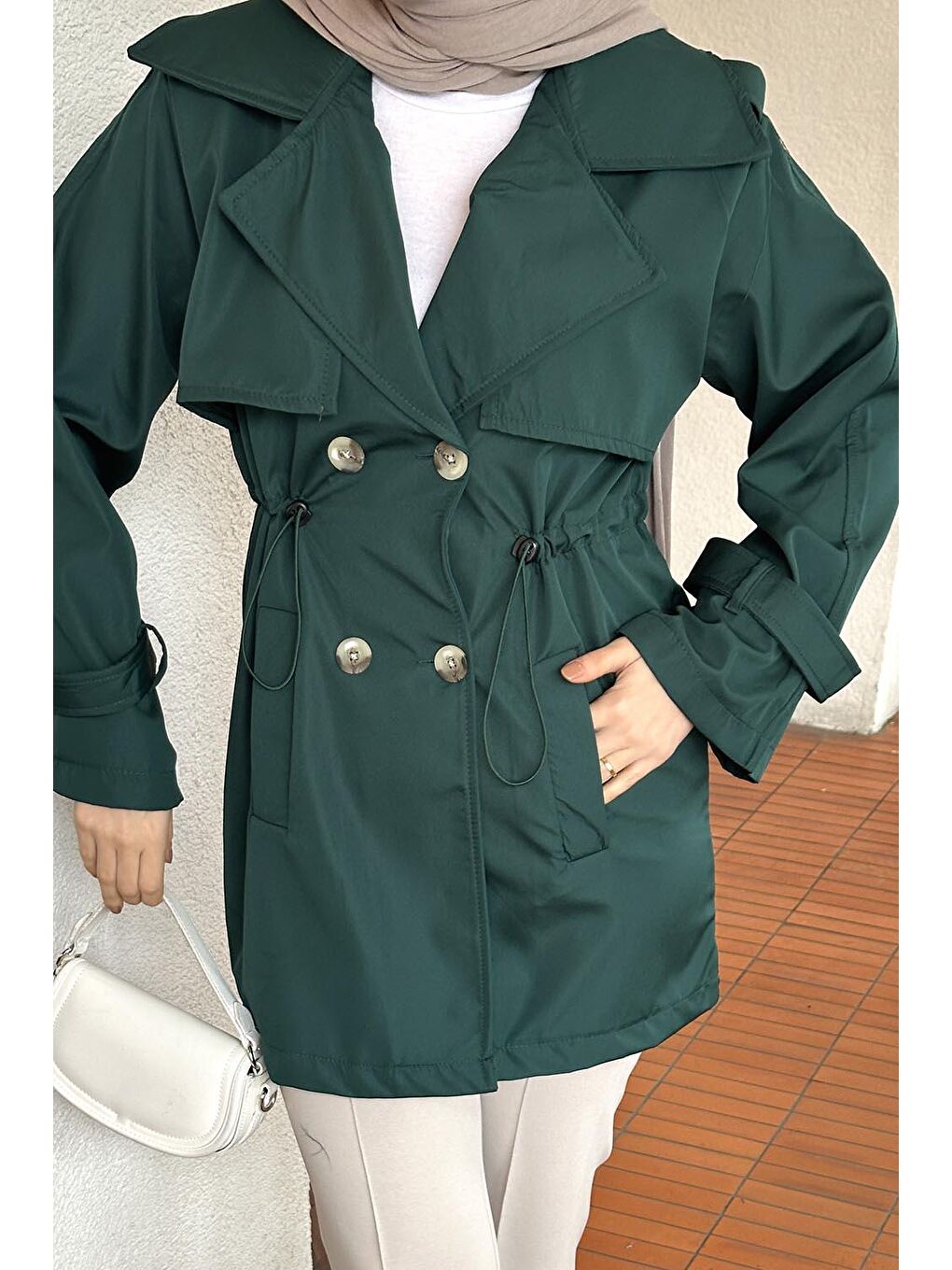 Bel Lastikli Trenç Zümrüt Yeşili-1