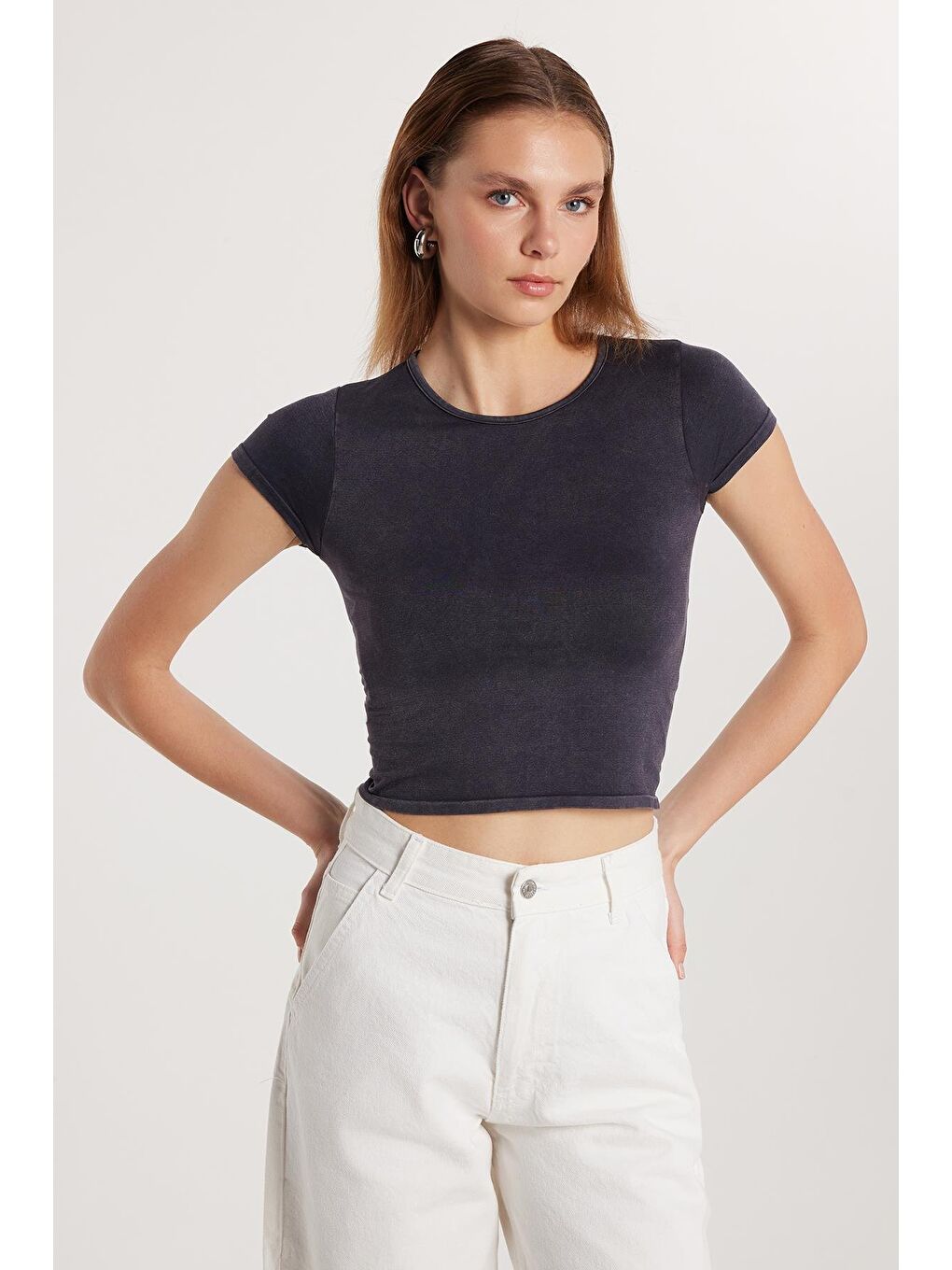 Kadın Slim Fit Dar Kesim Düz Basic Bisiklet Yaka Antrasit Tişört