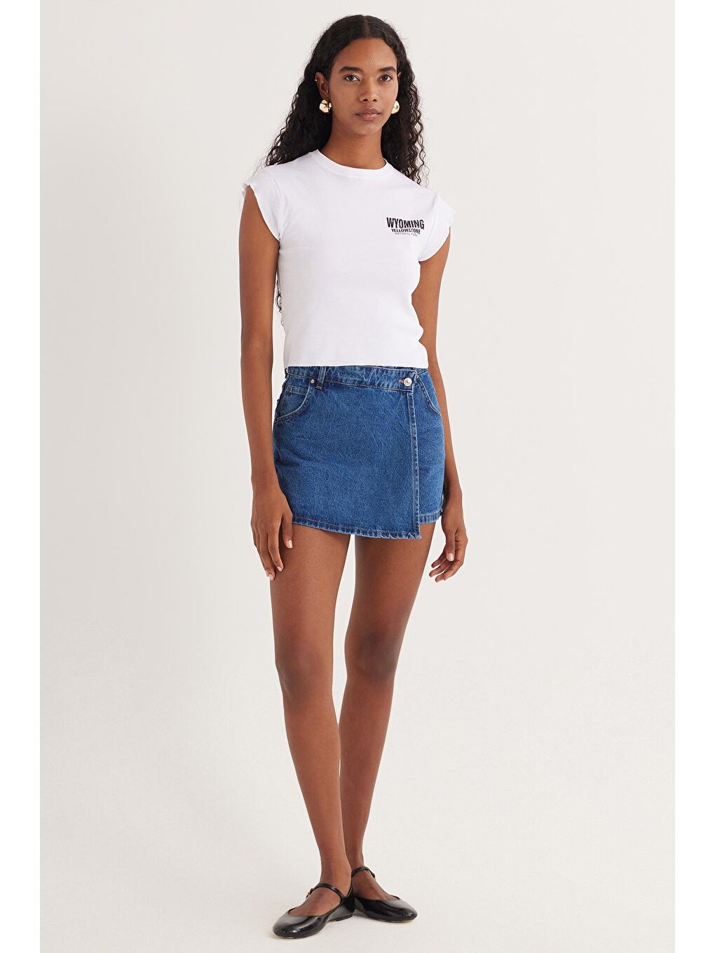 Kadın Slim Fit Ribanalı Baskılı %100 Pamuk Bisiklet Yaka Beyaz Tişört-4