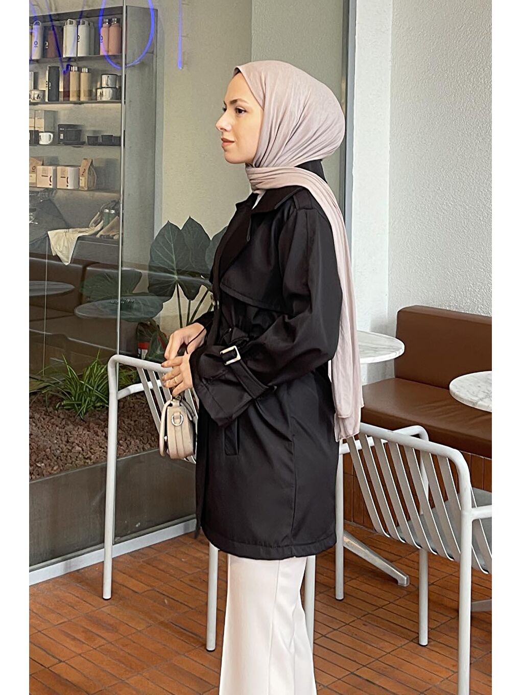 Bel Lastikli Trenç Siyah-1