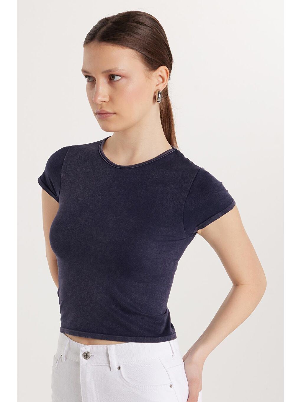 Kadın Slim Fit Dar Kesim Düz Basic Bisiklet Yaka Lacivert Tişört-1