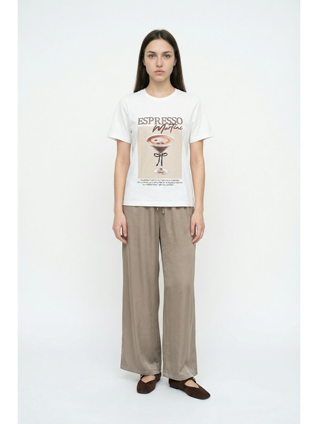 Espresso Nakışlı Baskılı Oversize Tişört Ekru