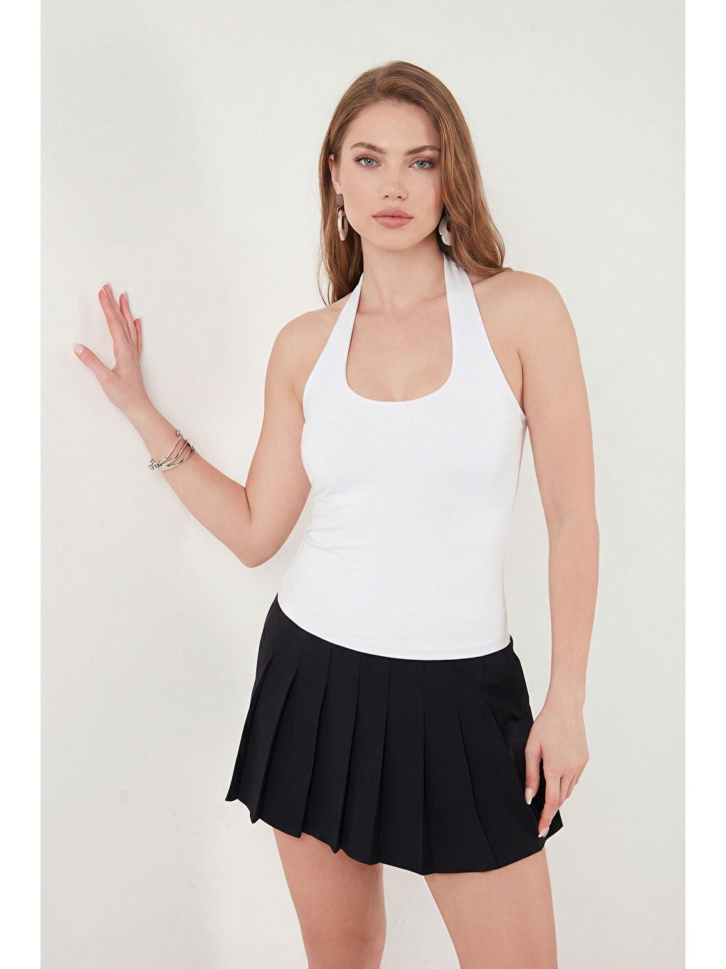 Siyah Slim Fit Halter Yaka Sırt Dekolteli İkili Paket Bluz 5866664-3